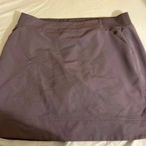 This is a skirt it’s a size m it has a short underneath the skirt.